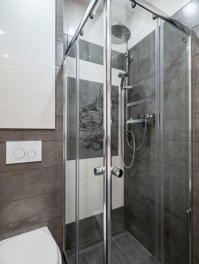 P&O Serviced Apartments Wawrzyszewska 바르샤바 외부 사진